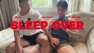 [ONLYFANS] BEVIS x NAINOI – SLEEP OVER