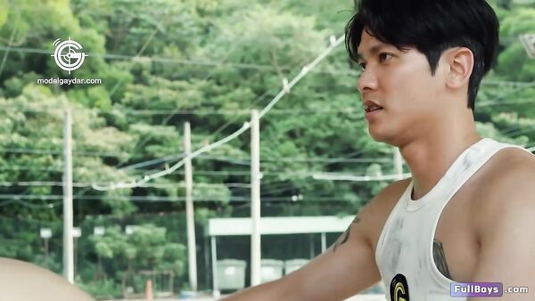 MODEL GAYDAR - Threesome 仔仔