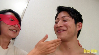 HUNK CHANNEL – INS-0706 –  女性向け風俗(女風)をやっているモデルがドラマのような甘いSEXで大量射精!!