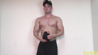 HUNK CHANNEL – INS-0646 –   バルクアップした、日本人とのイケメンハーフの頭の先から足の先まで全てを監察
