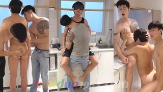 [OF] DAVID_LYCHAN x RYO x Mr.PEACH – 3SOME 三角戀，他屁股關不起來。
