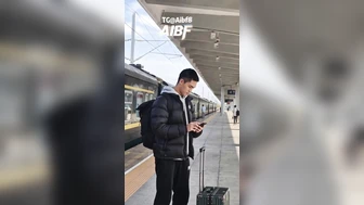 [CN] 疯狂假期 第1集 《火车艳遇》