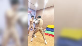 [OF] LIAM x LEVI 地下拳王教我打靶 屌差點打在我臉上