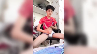 [CN] 帥氣的蜘蛛人兄弟 超絕腹肌鮮肉奶狗