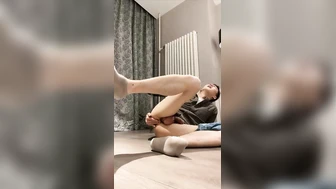 [CHINESE] MENG BOY SHOW CAM 62m