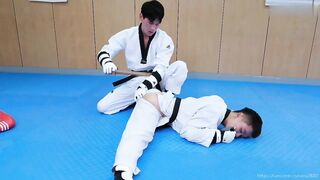[OF] SWANG x SuitSlave – TAEKWONDO FLIP
