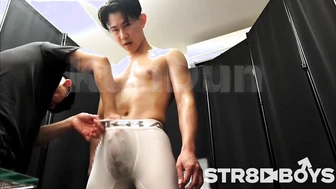 SBB-0627 【巨根マニア】断固男拒否だった超美巨根体育大生22歳が初雄筆おろしに感じまくり！寸止め�...