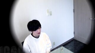 CO-LV00068 【面接ライブビュー】No.068 スタイル抜群美形イケメン23才! 男とキスしながら絶頂射精!