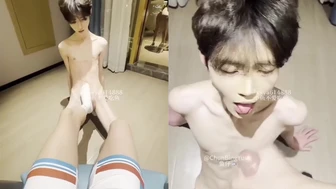 The little fish doesn’t like to eat fish - the cock is stepped on and penetrated hard by the fierce master’s father