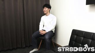 STR8BOYS – SBM-0577 – 【THE FIRST TAKE-面接編-】【マッチョ】何も知らずAVの面接にきた元アメフト部社会人がアイマスク着用でおっさんに抜かれる!!