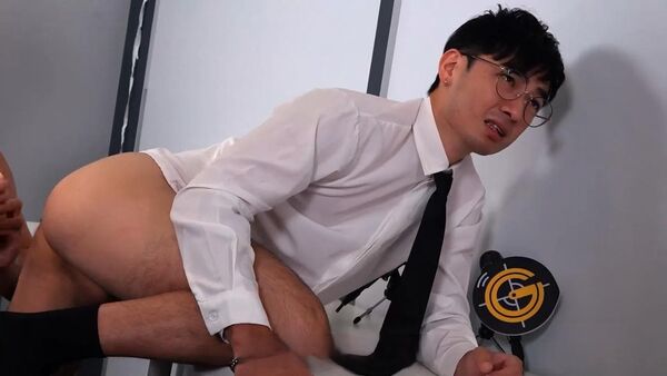 GNEWS-001 - Yan Jia You Public Gang Bang