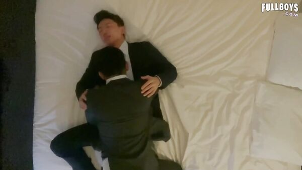Japanese office gay fuck in hotel
