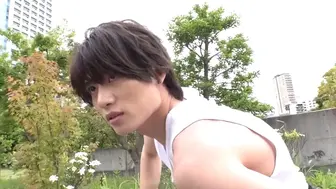 IST-057 - Group of handsome Japanese guys masturbating