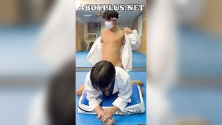 [ONLYFANS] VEGAN TWINK x SharkSharkGun 跆拳道場的學長學弟