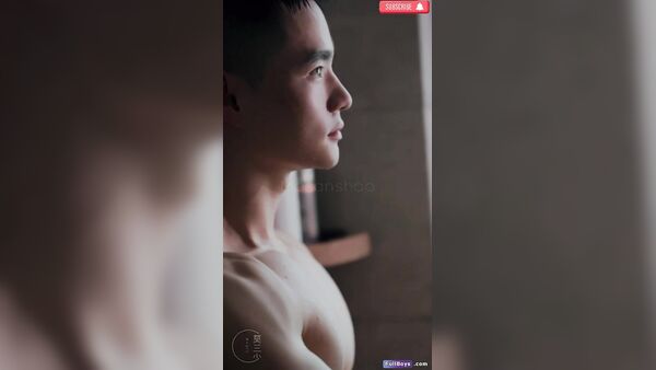 mosanshao 王子与卫兵一起沐浴