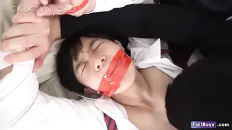 Threesome with young hot Japanese guy