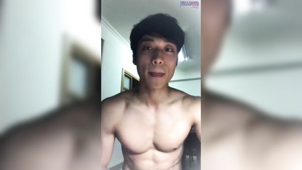 Trai đẹp Andy Bian lộ clip thủ dâm 2