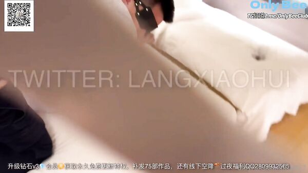 [Lang Xiaohui] 036: Teacher Lang’s handsome guy in white stockings has finished training the 185 sports student and then fucks A_handsome_guy_in_w with a big cock