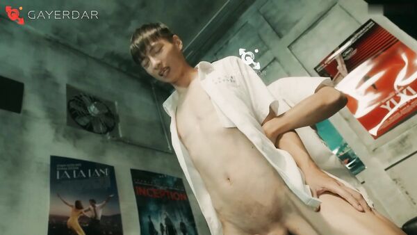 GD-023 學長帶我登大人/在U2電影院被無套口爆 Cinematic Cherry-Popping Experience