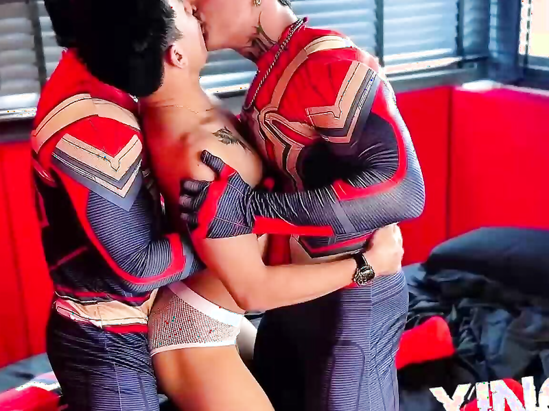 [OF] BEVIS x SKY x ERIC – SPIDER FUCK ME