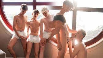 Cedric.yaaas – An afternoon threesome with Leo and Tim –