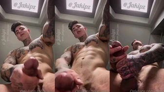 Get on your knees and take my load – Jake