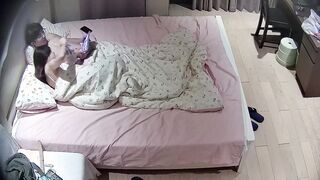 [CN] CSC-0001 眼镜男和女友酒店开房大战