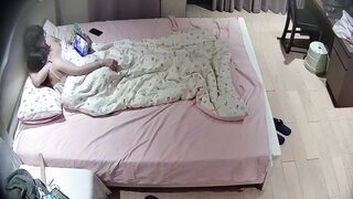 [CN] CSC-0001 眼镜男和女友酒店开房大战