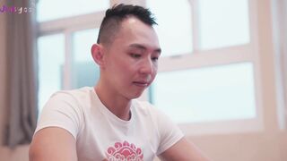 [JUICY] DP04 DICK PANDA 瞞著公司偷偷讓客人無套中出