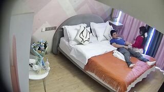 [CN] CSC-0005 健壮帅哥和女友开房打炮