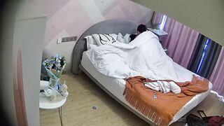 [CN] CSC-0005 健壮帅哥和女友开房打炮