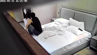 [CN] CSC-0006 黑背心帅哥和女友第二集
