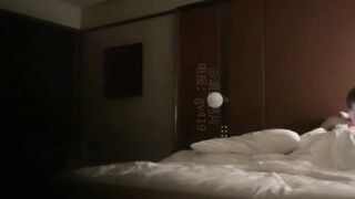 [CN] 小乖暗訪約砲 白色T卹年輕帥哥