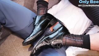 [Classmate Xiaole] trample on the supervisor_@suitdog supervisor has become more and more despicable in private when no one is around_I want him to remember it thoroughly today