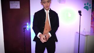 [CN] 餵飯 精實黑土为 WILLY x LADYBOY [濃精人形犬 肛門調教 SEX玩具]