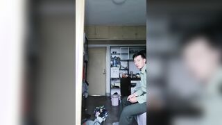 [CN SOLO] PBJP42 專訪調教直男 射精如噴水的現役軍官