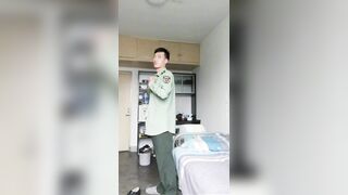 [CN SOLO] PBJP42 專訪調教直男 射精如噴水的現役軍官