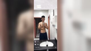 [CN SOLO] 网红消防员大半夜发骚,害怕战友进来,硬不起来 扇巴掌,插屁眼,撸射
