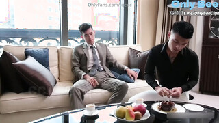 [ccy] A threesome in a suit between a strong and tattooed couple, Koji was conquered twice until the climax_