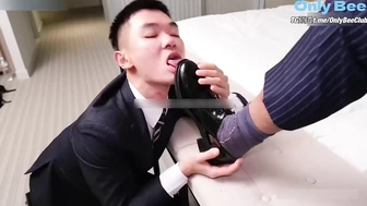 Fresh Social Animal - The General Manager's Son: 18-Year-Old Young Master Sitting and Raping