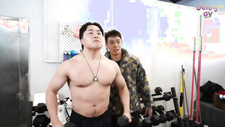 [JUICY] JGV-001 直男教練掰彎計畫 (上) 浩輔 x 浩賢館長