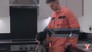 [GD] 大修後庭 水電工到府維修騷逼 THE BUTT PLUMBING PROJECT / This plumber can fix more than your pipes