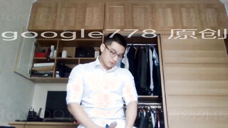 [CHINESE] SUIT MAN SHOW CAM