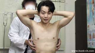 HUNK CHANNEL – DT081 – イケてるノンケの身体を隅々まで検査!!カルテNo.081 律希(りつき)くん19歳!!大学生の敏感スジ筋ツル肌をエロ触診、上下の口を塞がれちゃった律希くんの診断結果は!!?