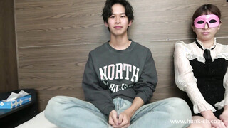 HUNK CHANNEL – CR-0803 – STYLE vol.36 笑顔が超可愛いイケメンなうえに太硬デカマラの悠馬(ゆうま)くん19歳大学生!!大量の精子をドバドバ激発射!!【生ハメ】