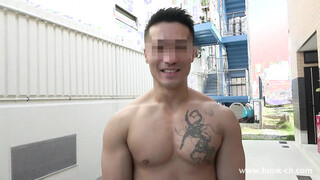 HUNK CHANNEL – CR-0576 – 夏ハメ2022!! 純度100％リアルノンケをナンパ海岸で逆ナンパ!!超マッチョなマジ男前の一成(かずなり)くん28歳!!ドエロな激雄ファックを見せつけ、なんと最後は男の手コキで潮吹き!!??【目モザあり】