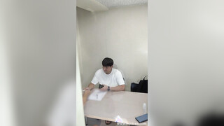 HUNK CHANNEL – OAV1042 – メガマラ面接!!20発目、人気爆上昇中のめちゃ爽やかイケメン水泳デカマラマッチョ一斗(いっと)くん23歳!!男の手コキ初体験でもノリよく勃起させ、弾丸射精をきめる!!