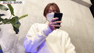 BOYS.BANK – BOB-297 – 超極太!!18cm超えの巨根童貞大学生がまさか大量潮吹き!!もう全てが⋯