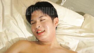 HUNK CHANNEL – SMD-012 – CASE12：女に釣られやってきた初心男子。真っ赤にしながらピュピュッ!!と射精