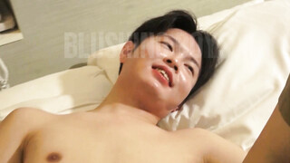 HUNK CHANNEL – SMD-012 – CASE12：女に釣られやってきた初心男子。真っ赤にしながらピュピュッ!!と射精